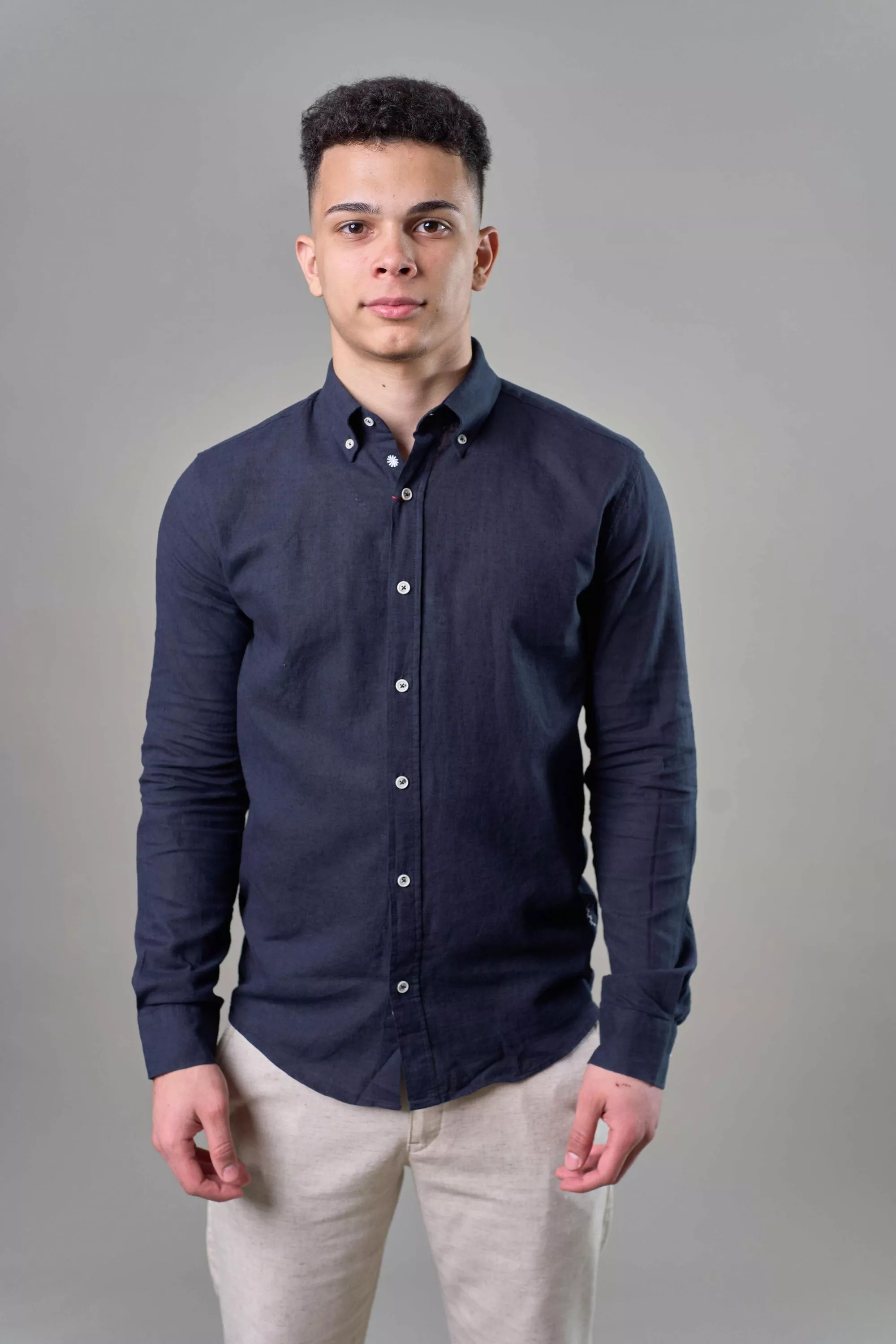 Рубашка мужская с длинным рукавом