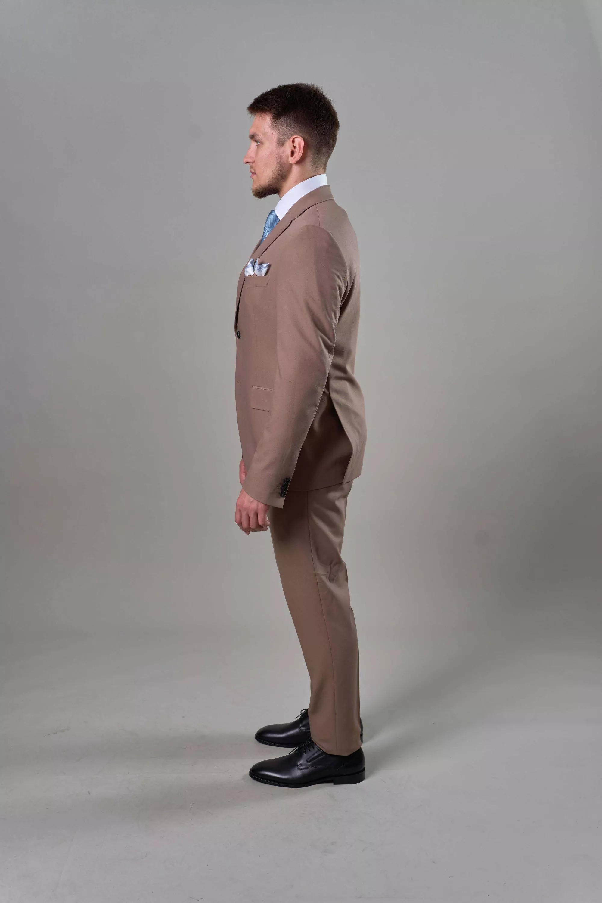 Мужской костюм тройка