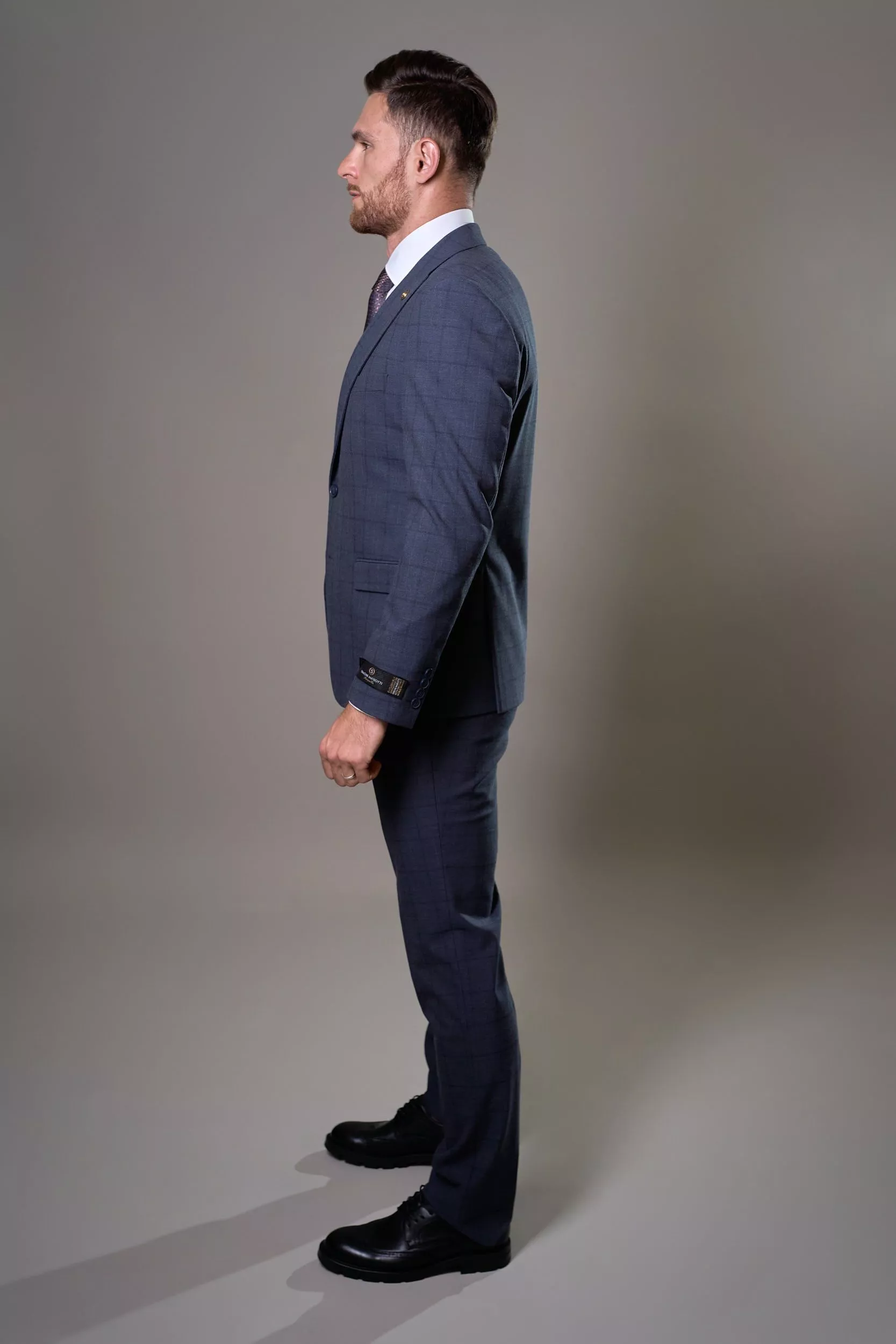 Костюм тройка мужской