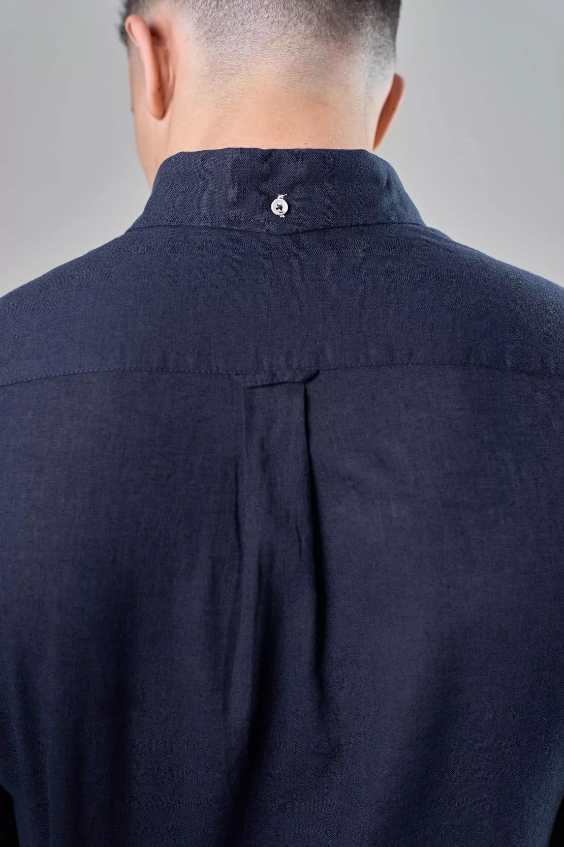 Рубашка мужская с длинным рукавом