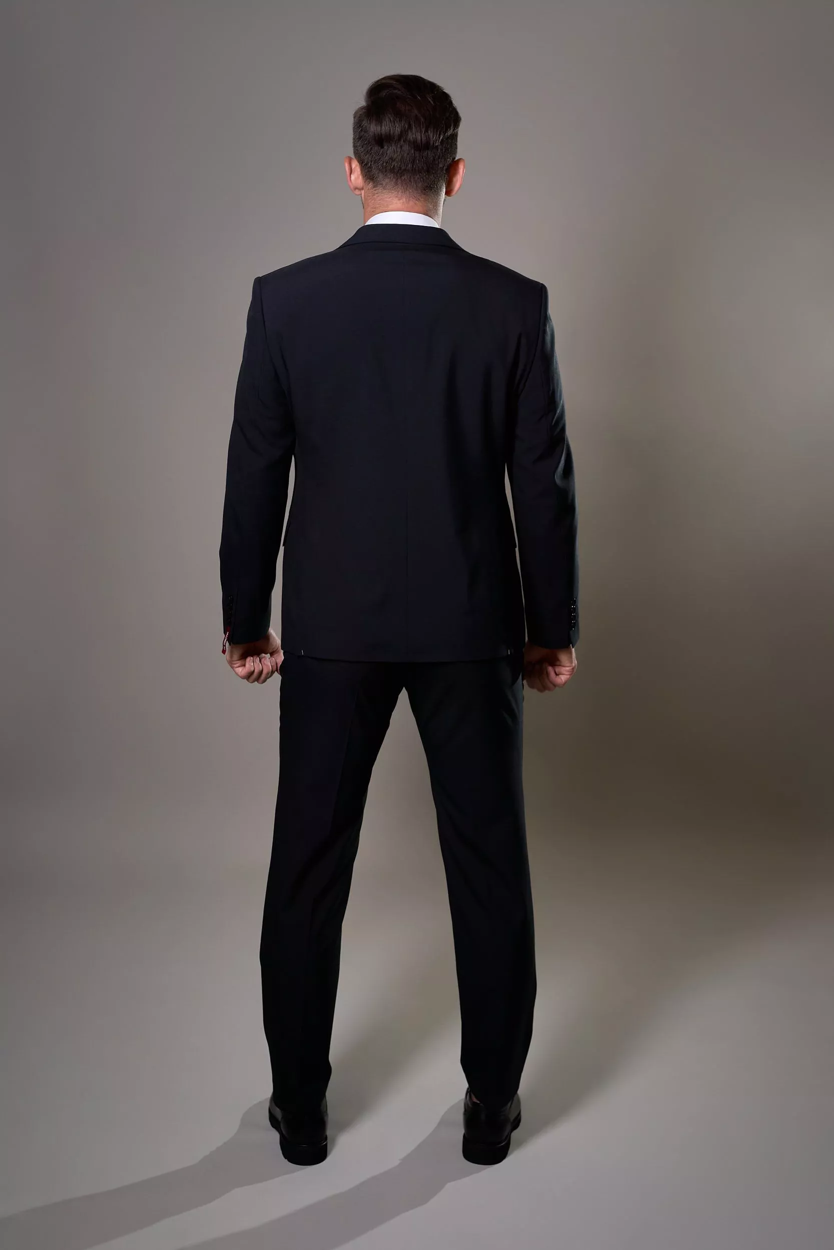 Костюм мужской