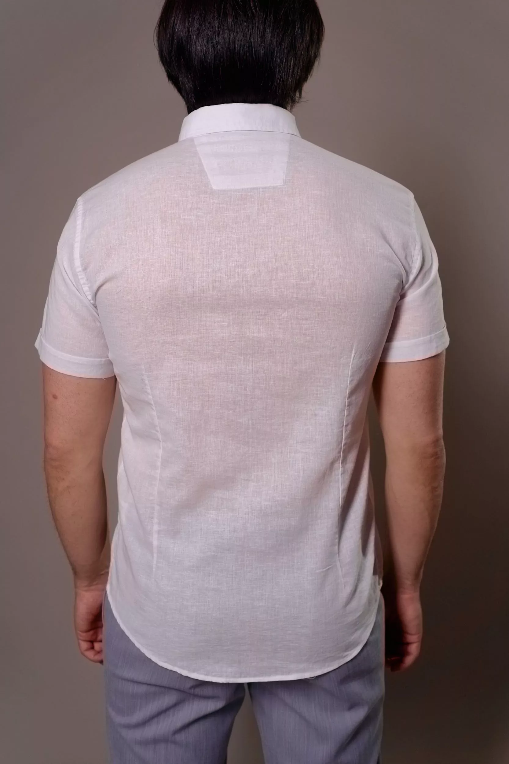 Рубашка мужская с коротким рукавом