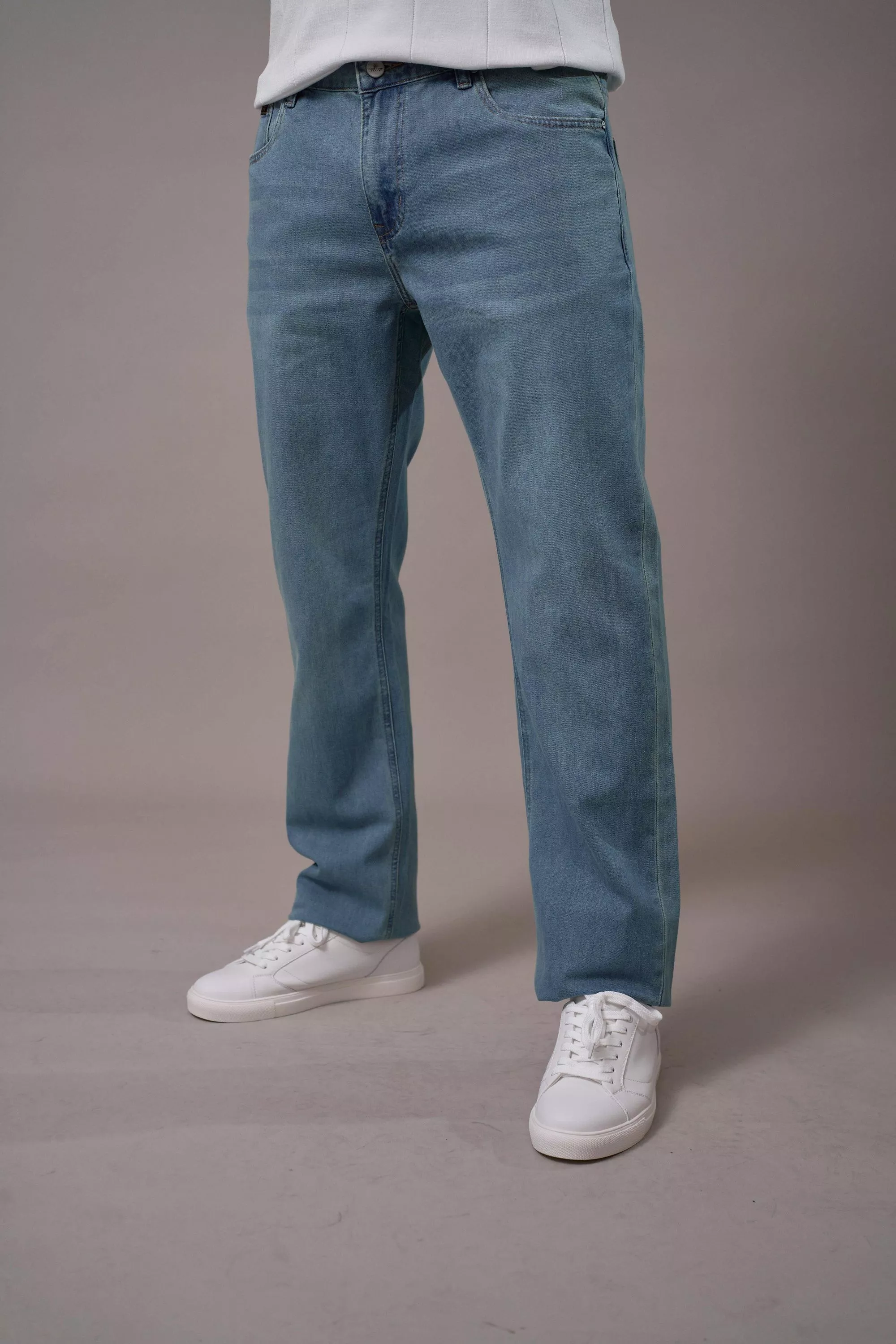 Джинсы мужские