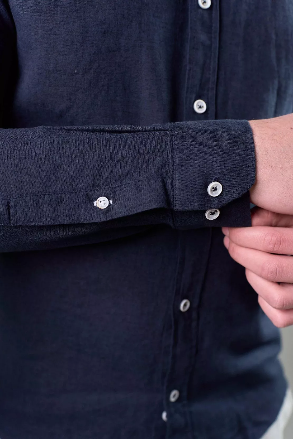 Рубашка мужская с длинным рукавом