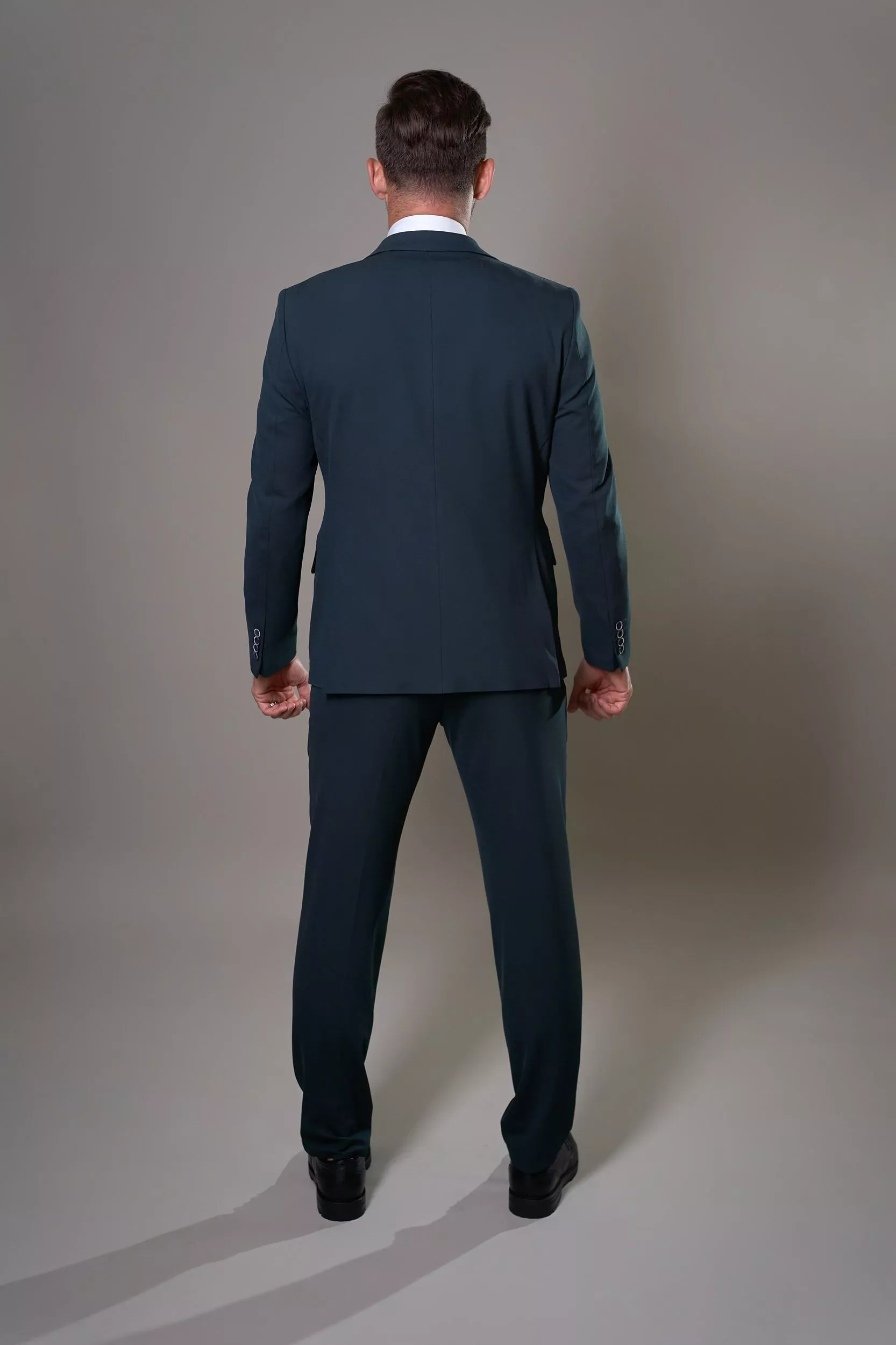 Костюм тройка мужской