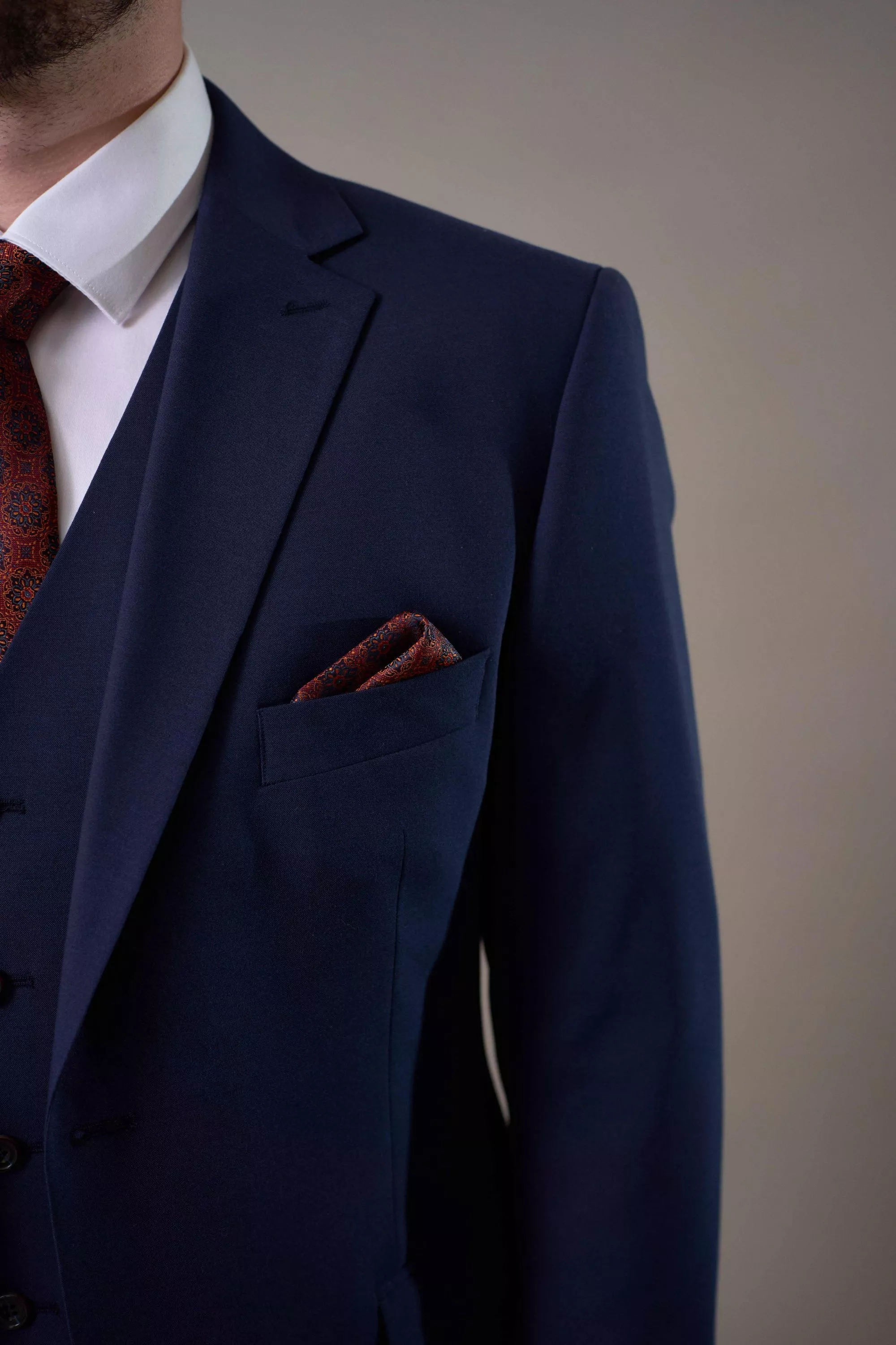 Мужской костюм тройка