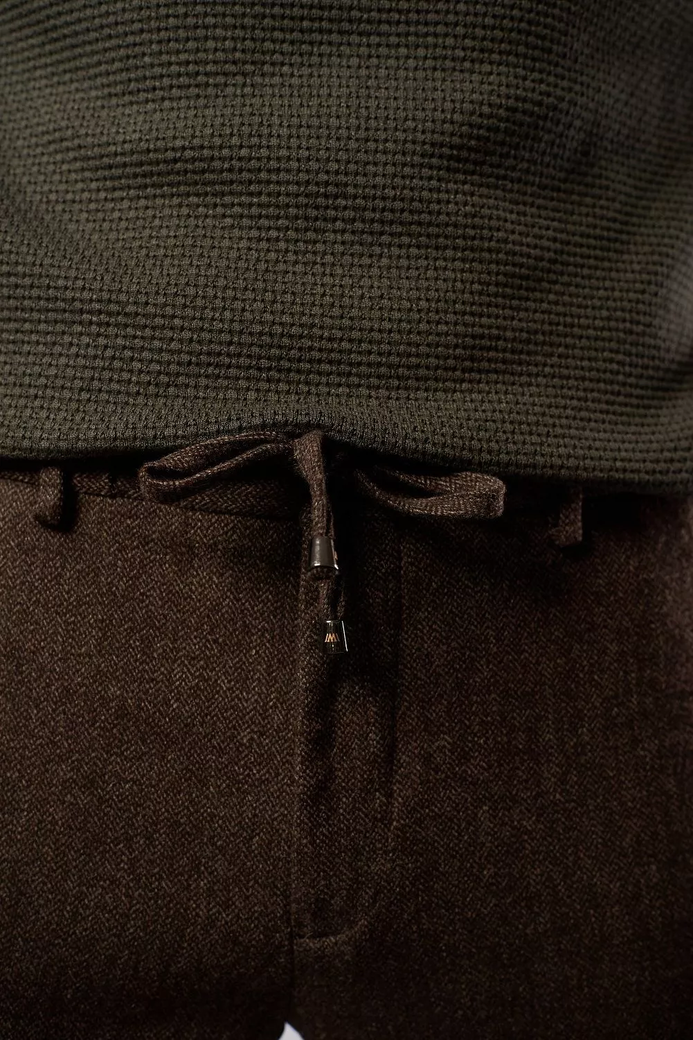 Брюки чиносы