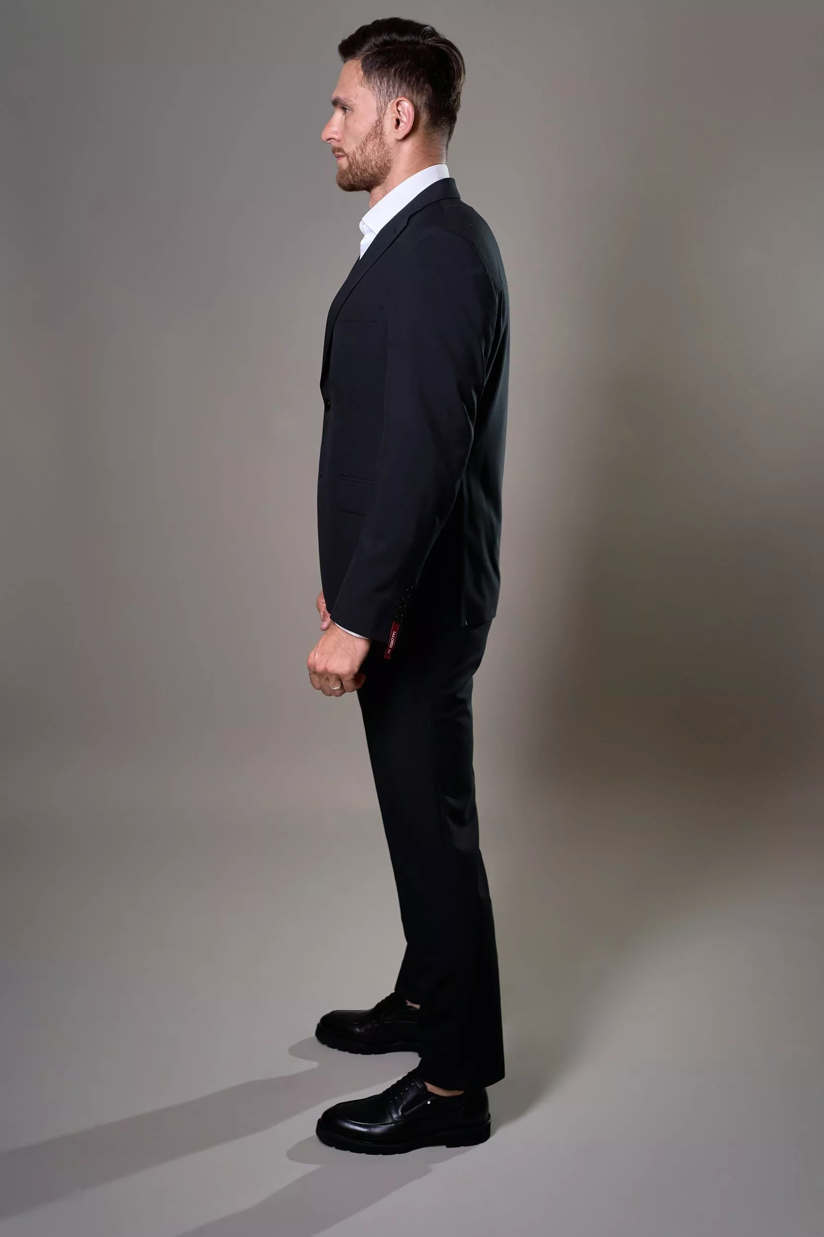 Костюм мужской