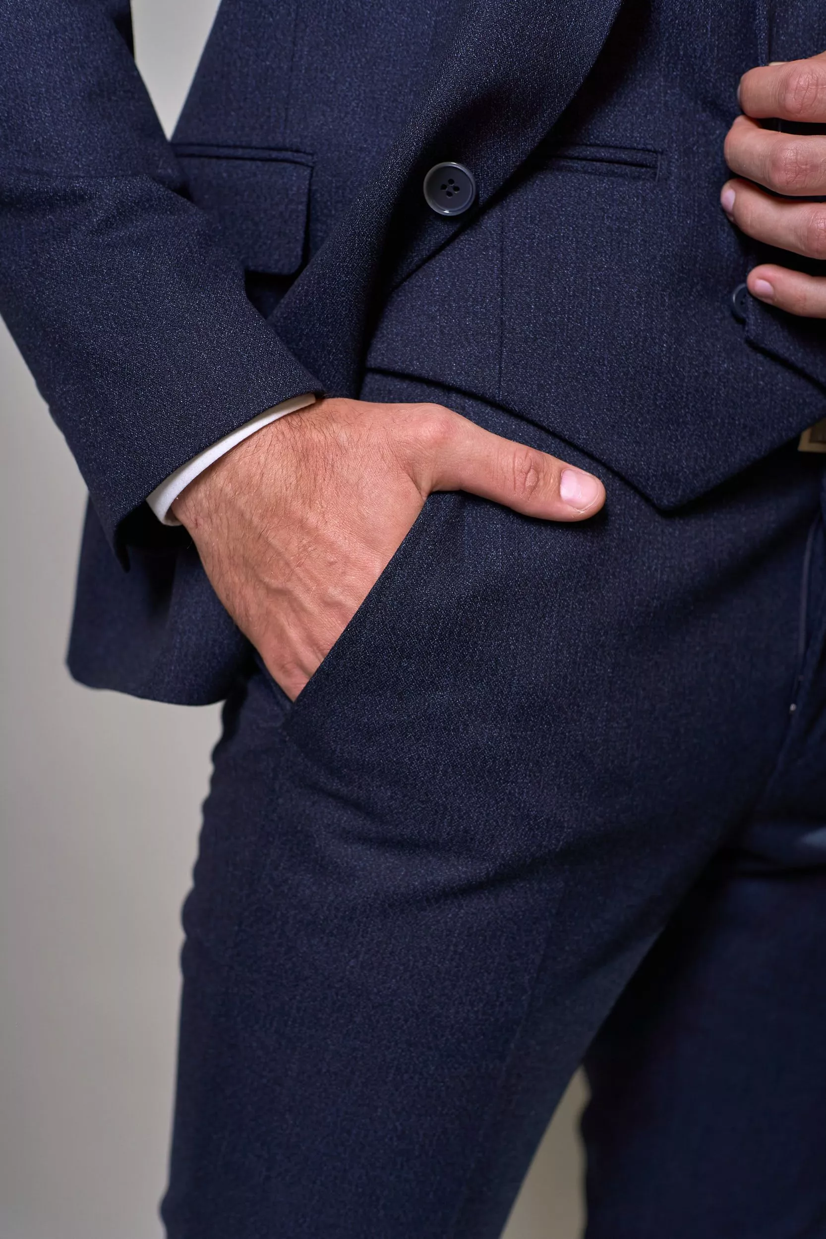 Костюм тройка мужской