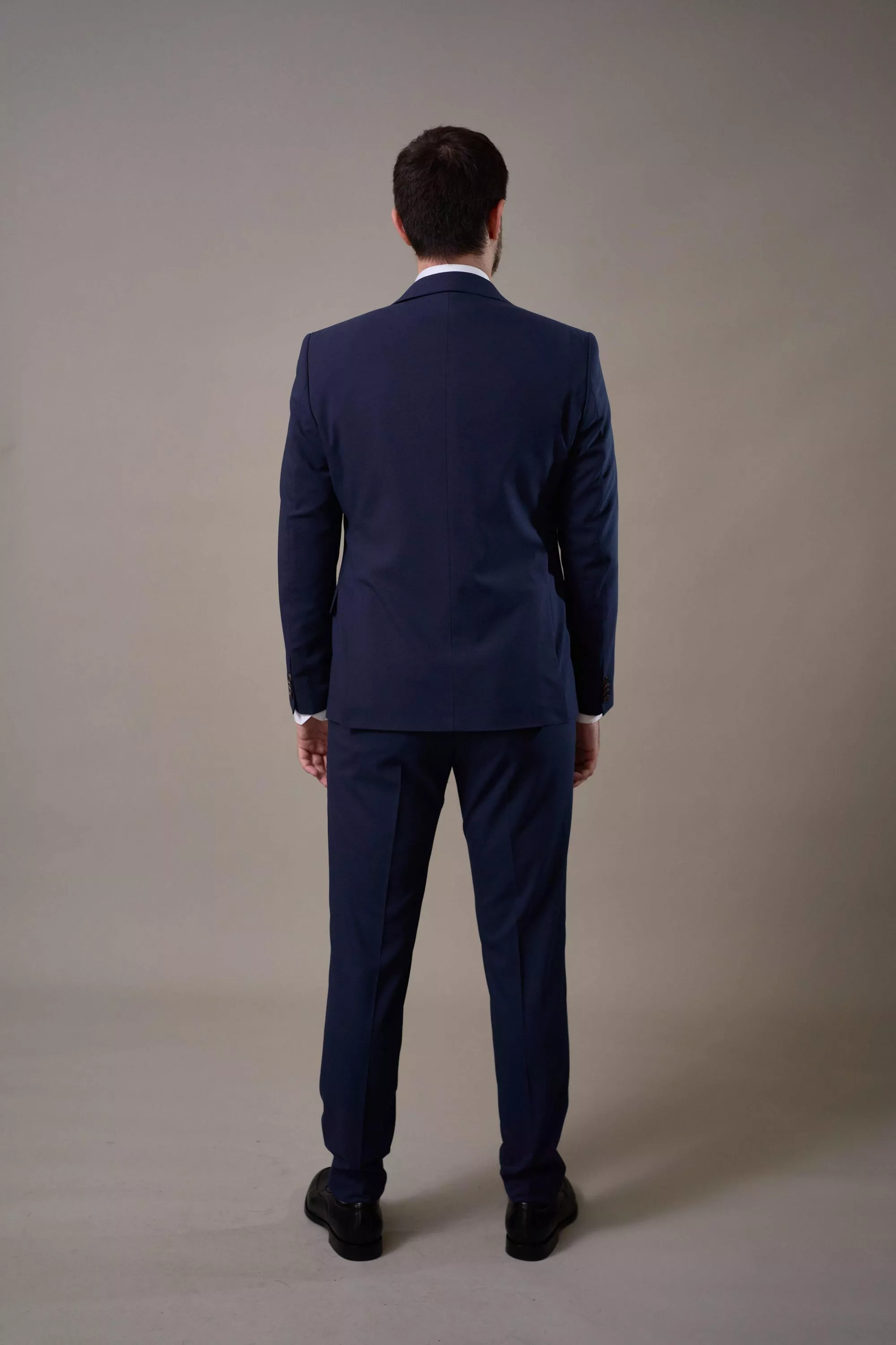 Мужской костюм тройка