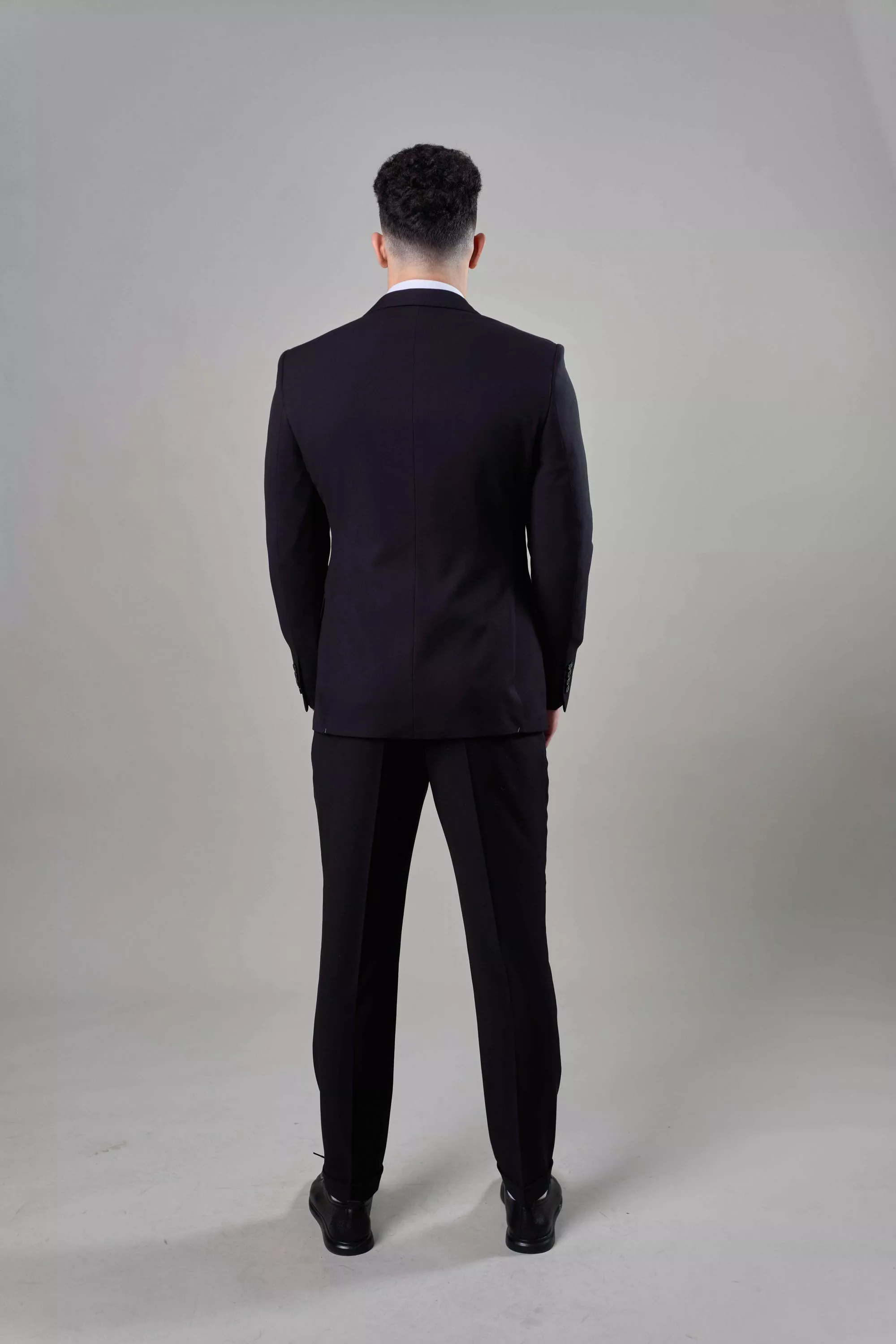 Костюм мужской