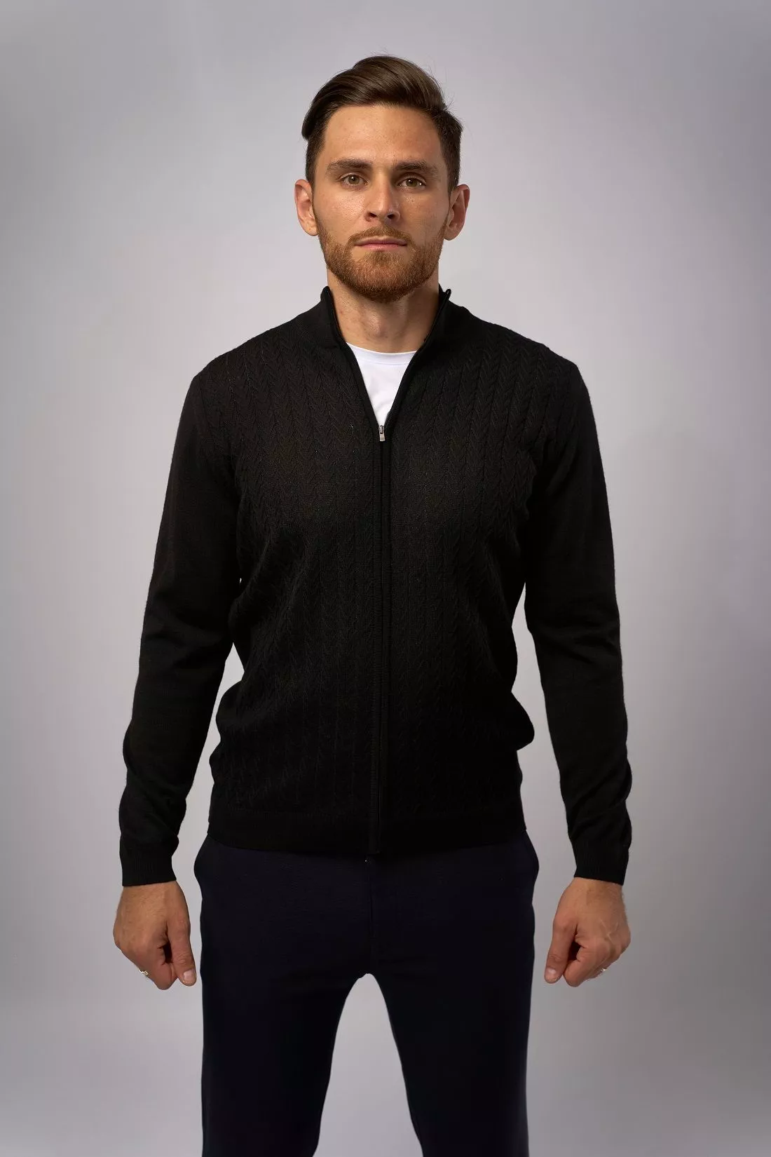 Свитер мужской