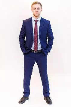 Где купить мужской костюм в Саратове 