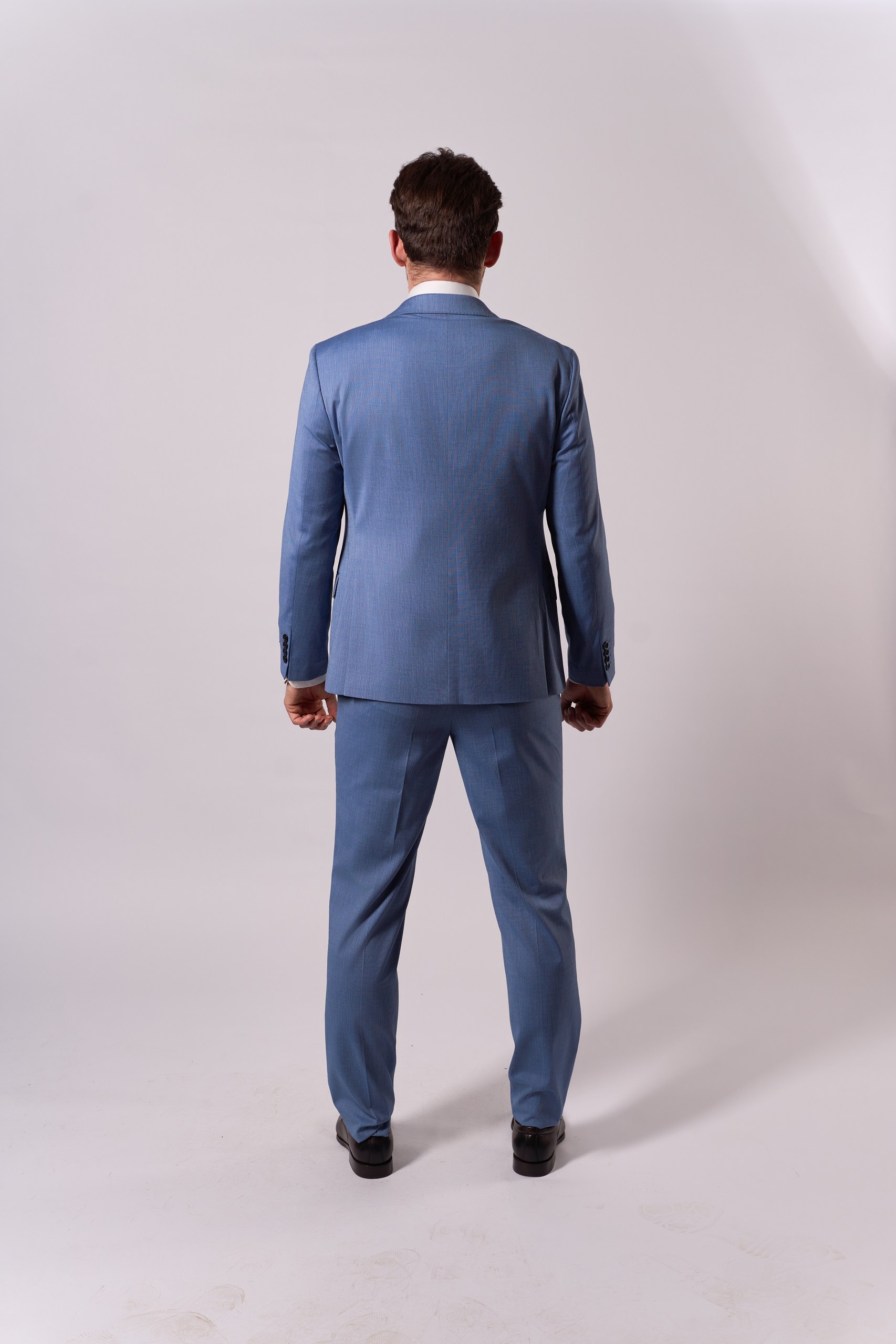 Костюм мужской