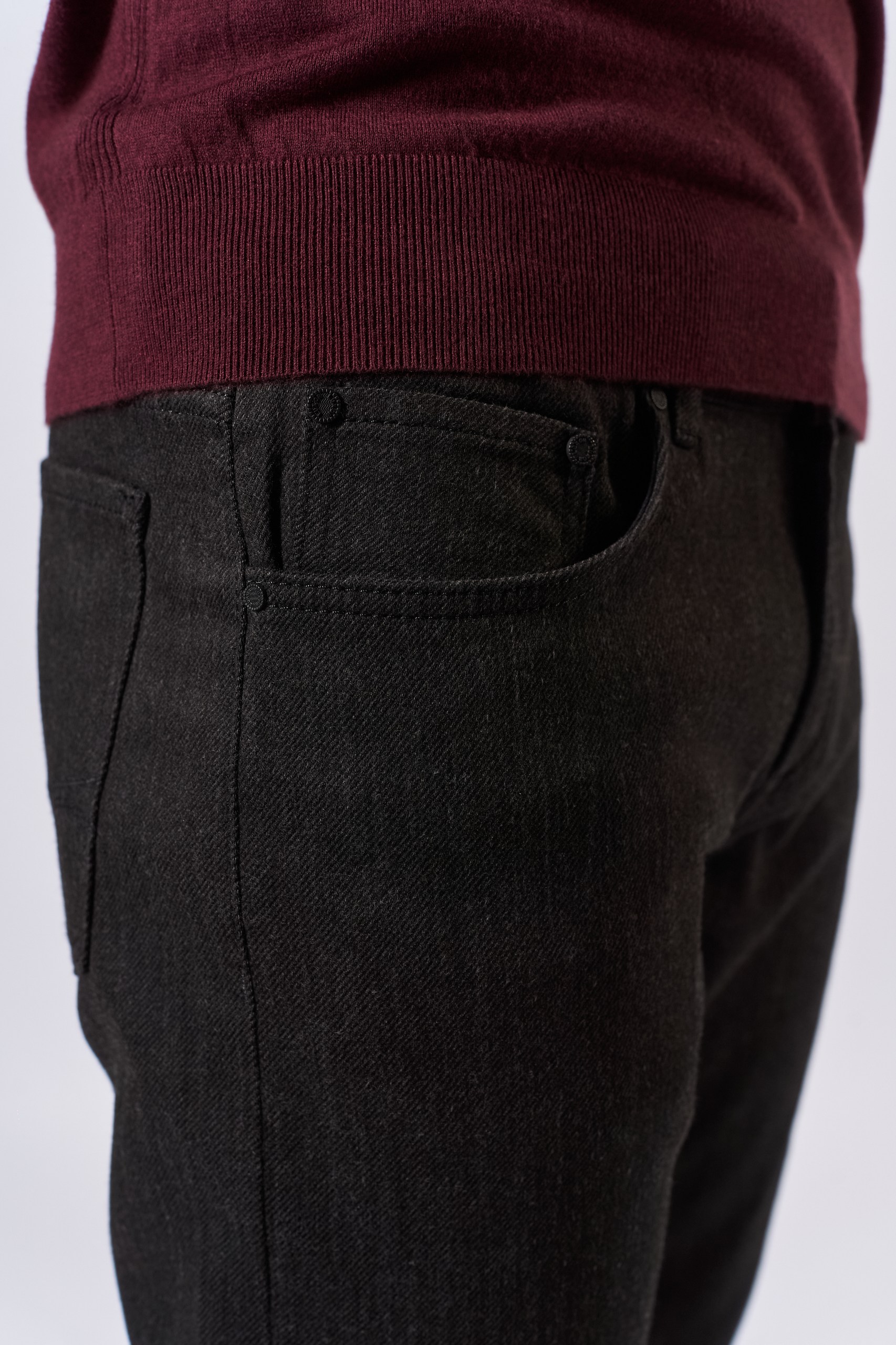 Брюки-чиносы