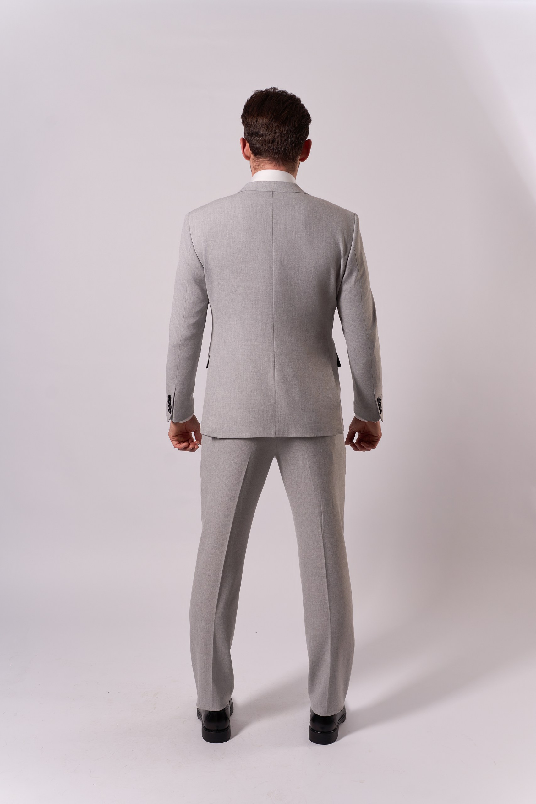 Костюм мужской