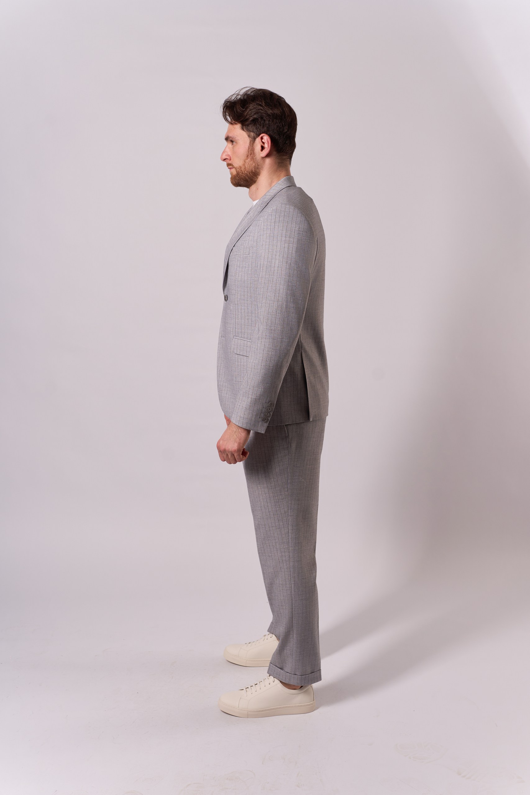 Костюм мужской