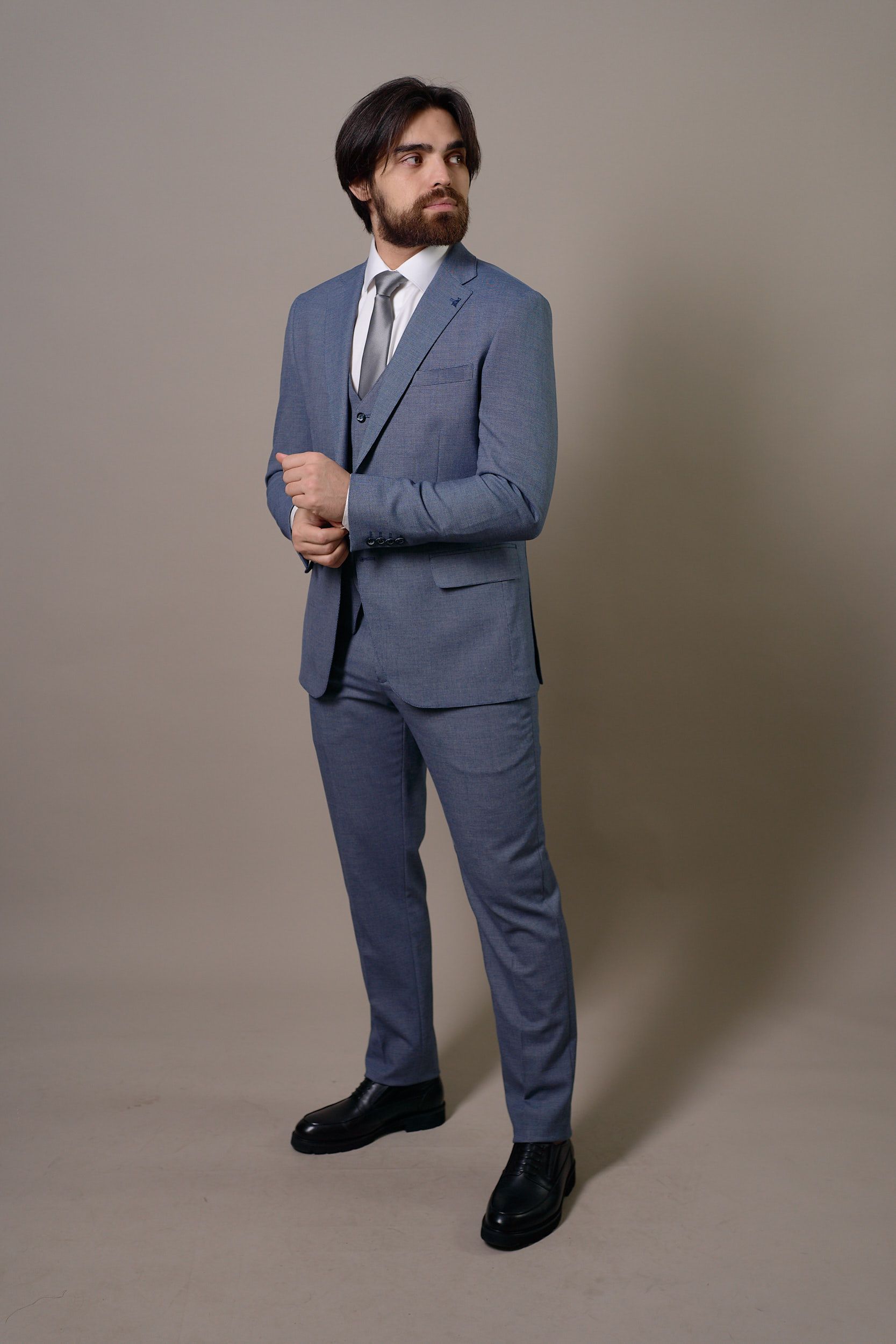 Костюм тройка мужской