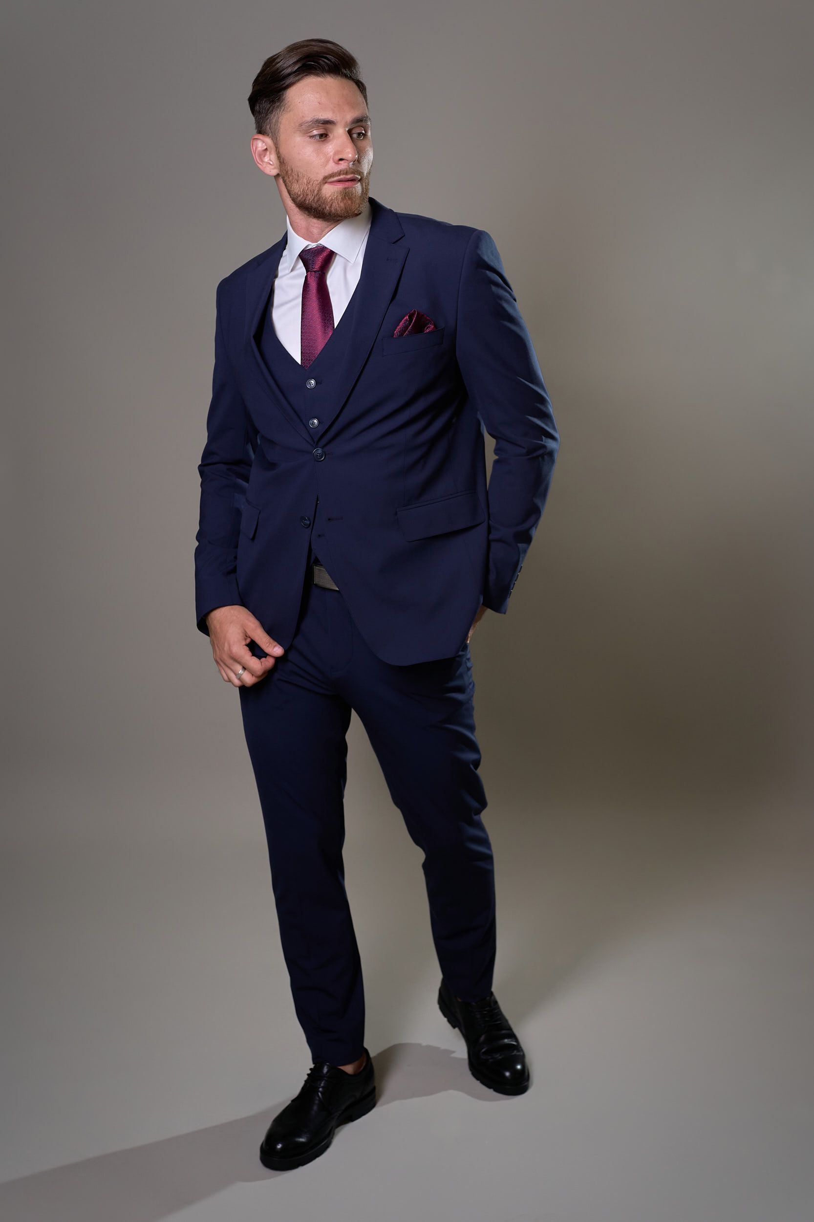 Костюм тройка мужской