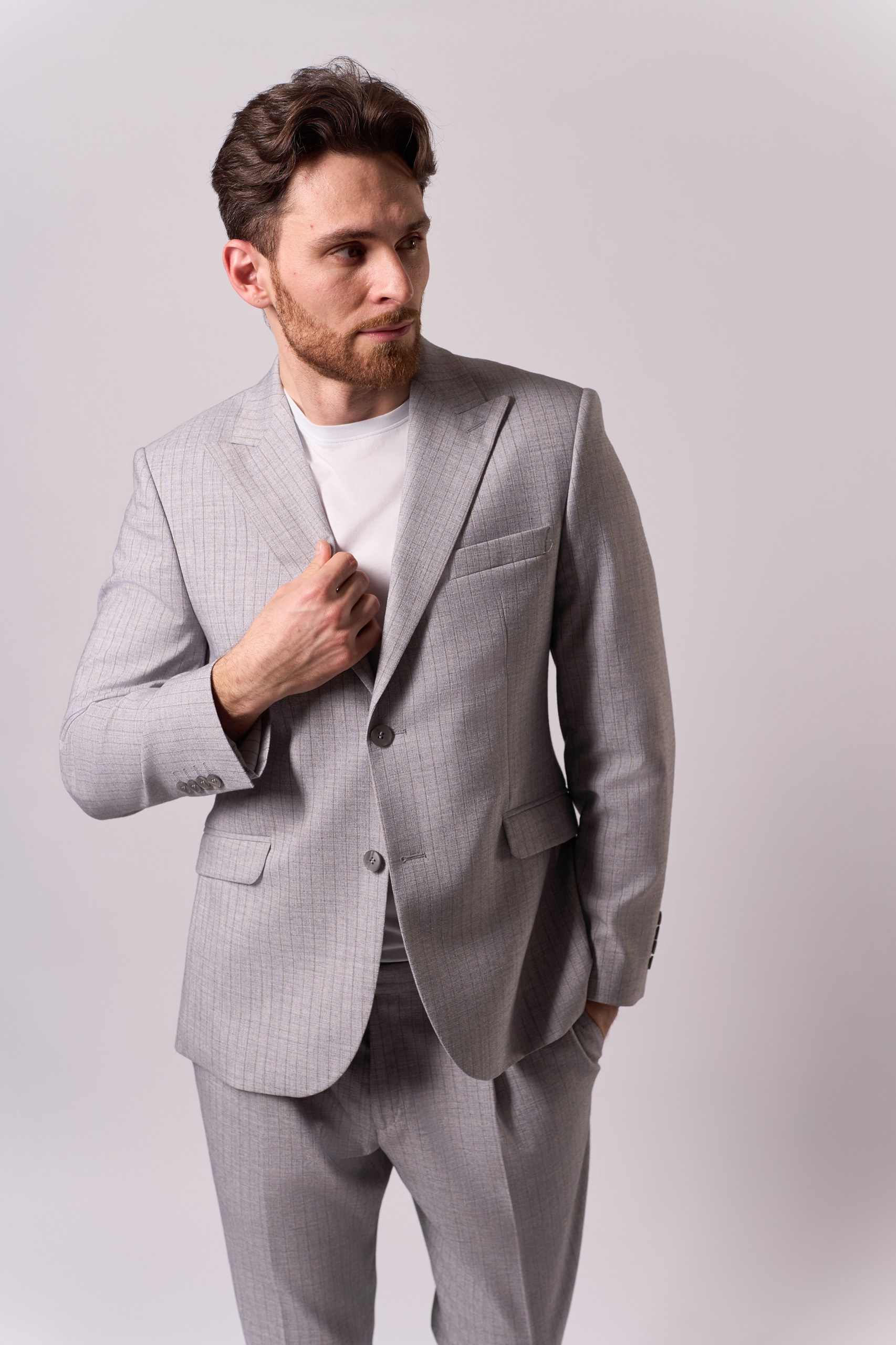 Костюм мужской