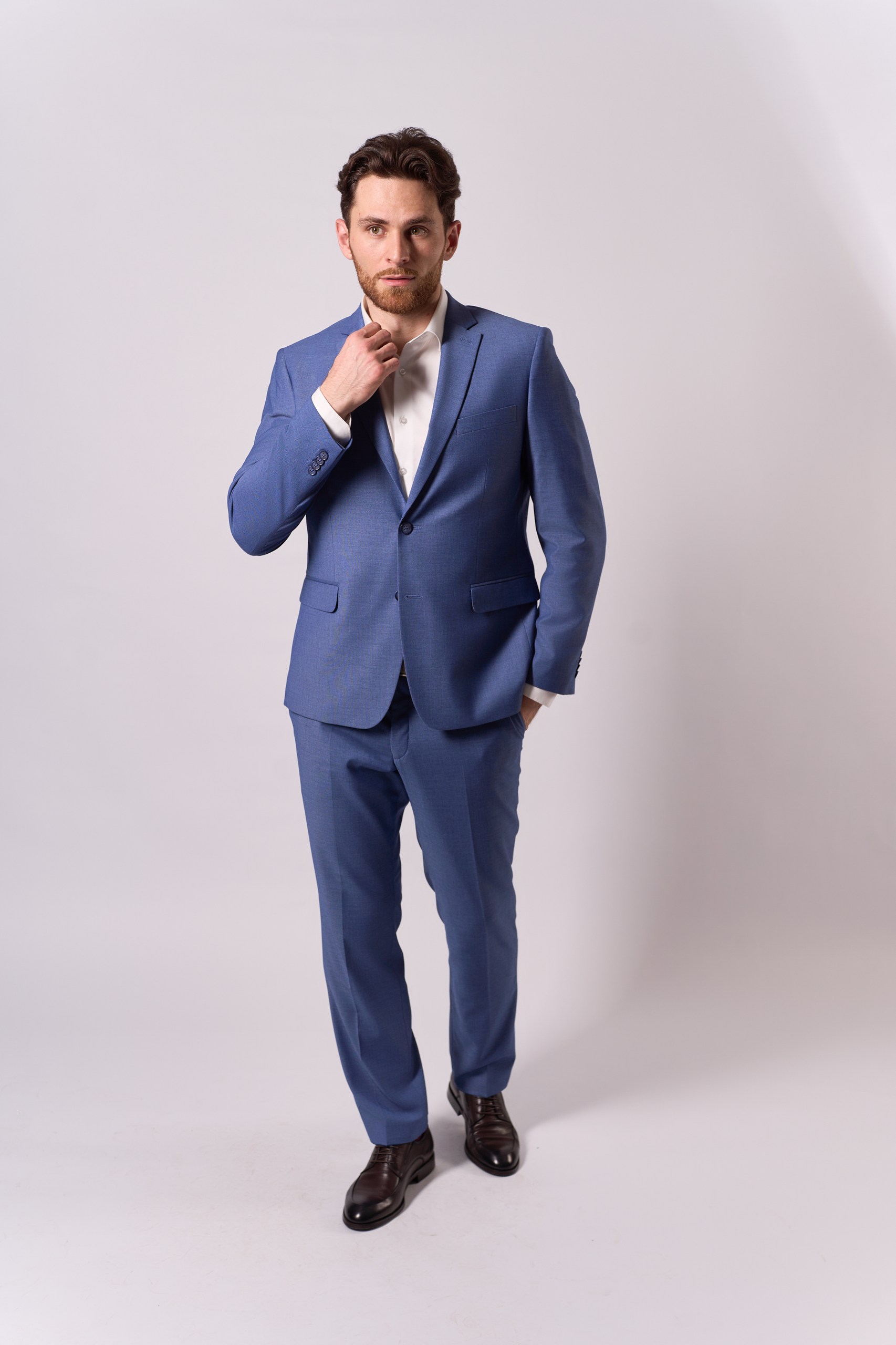 Костюм мужской двойка