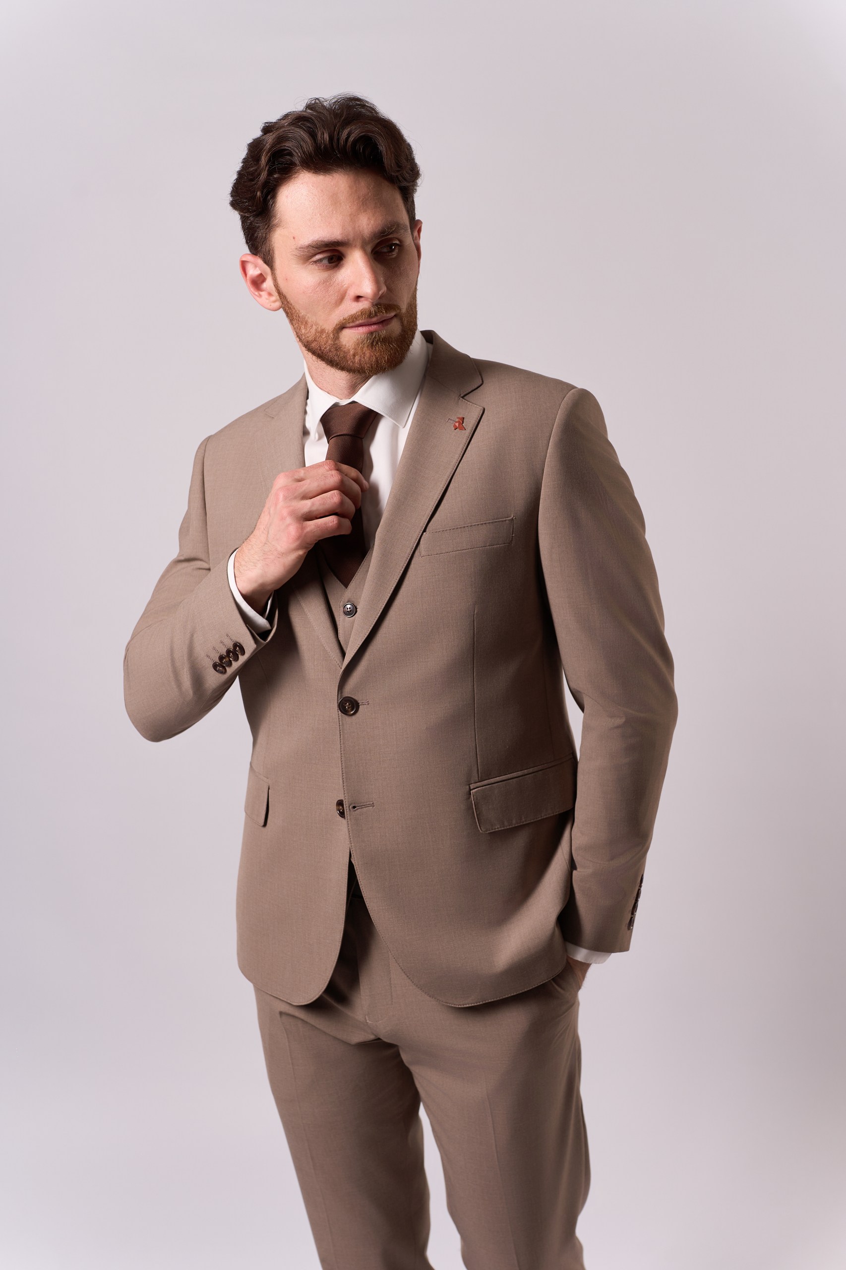 Костюм мужской