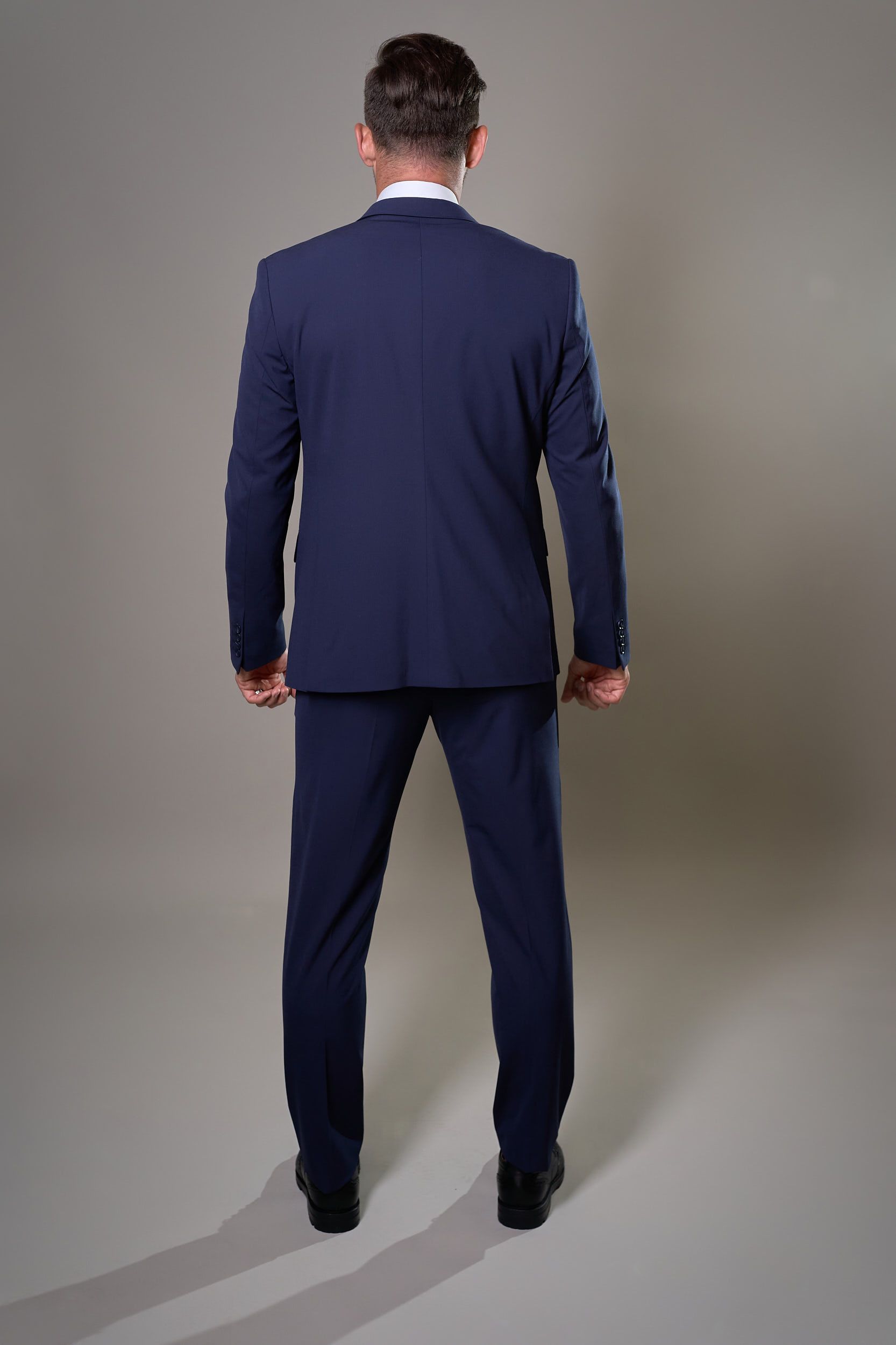 Костюм тройка мужской