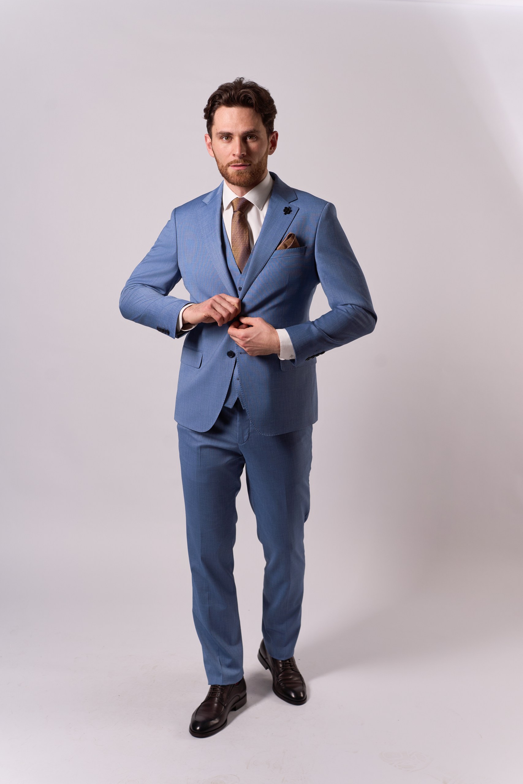 Костюм мужской