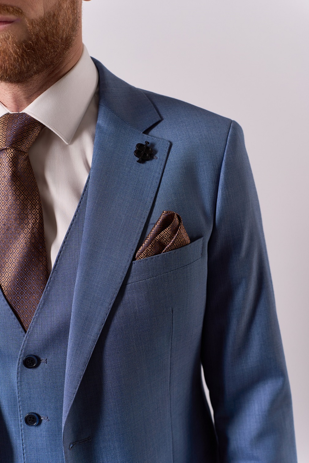 Костюм мужской