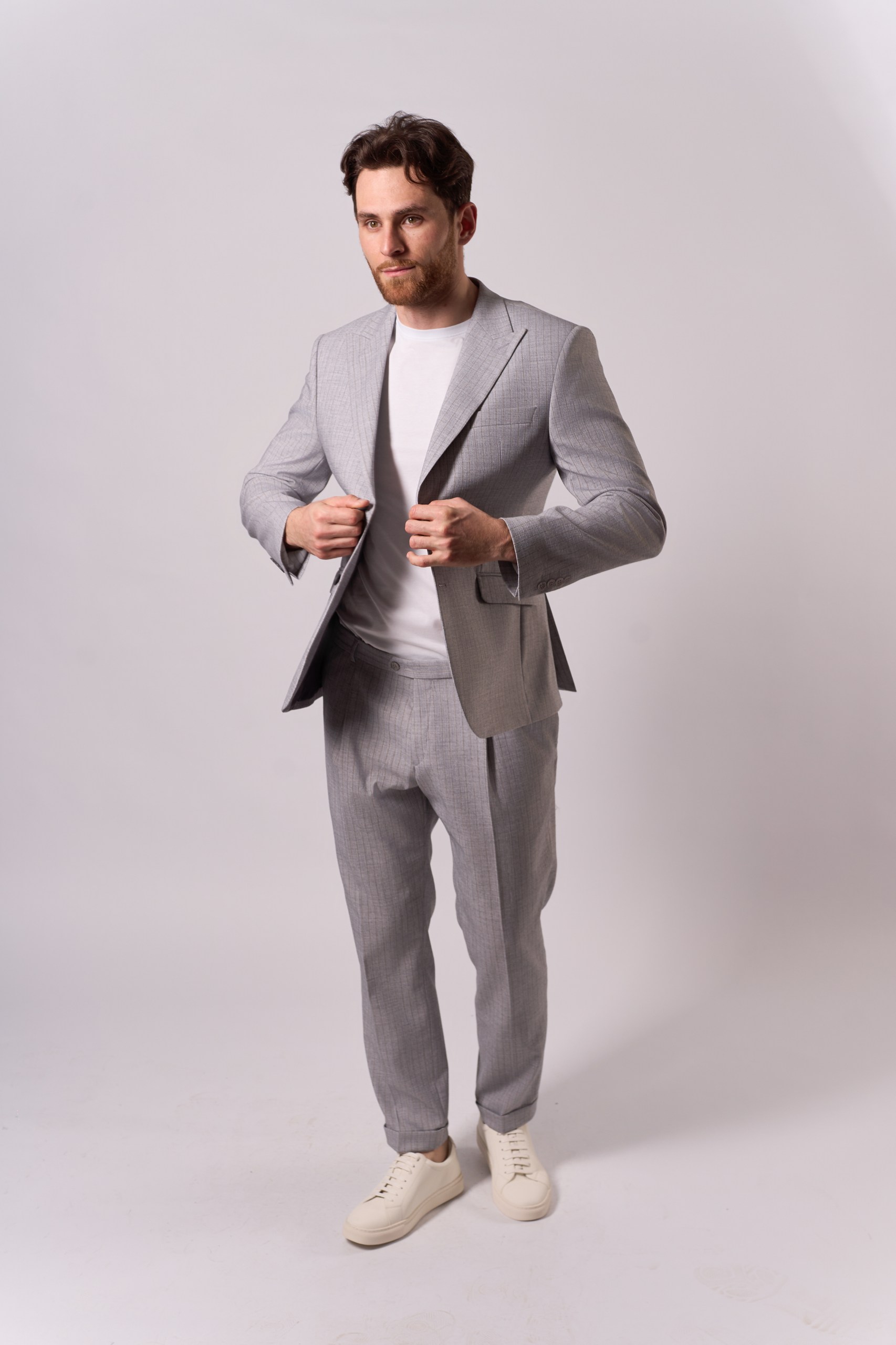 Костюм мужской