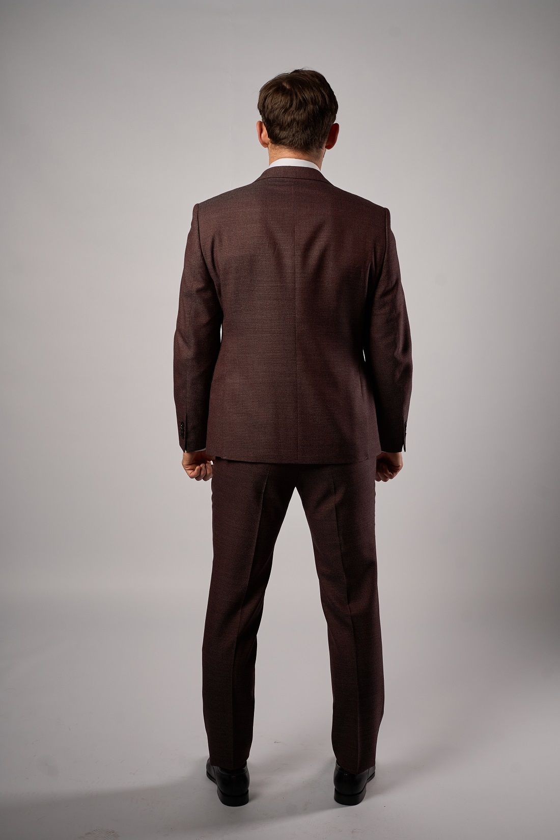 Костюм мужской