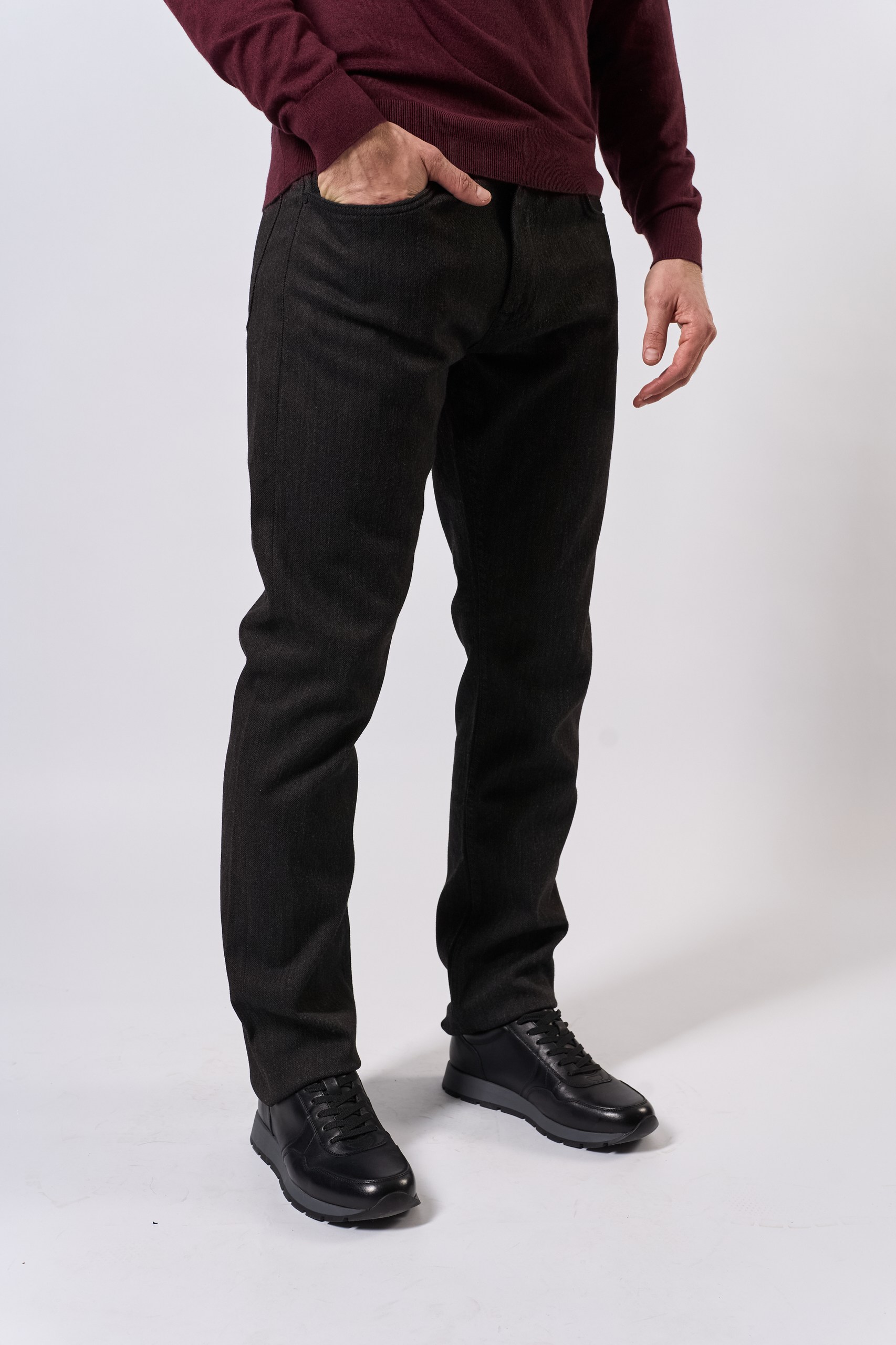 Брюки-чиносы