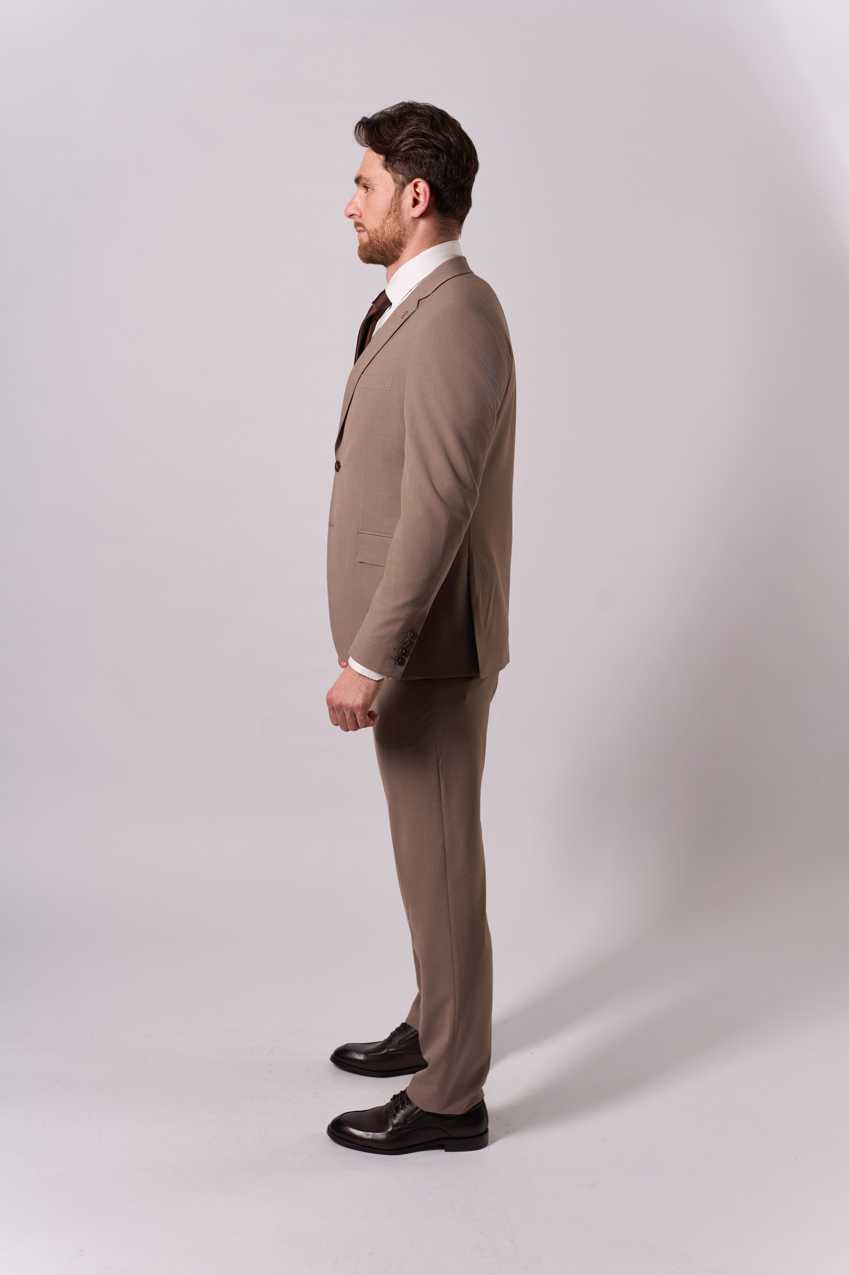 Костюм мужской