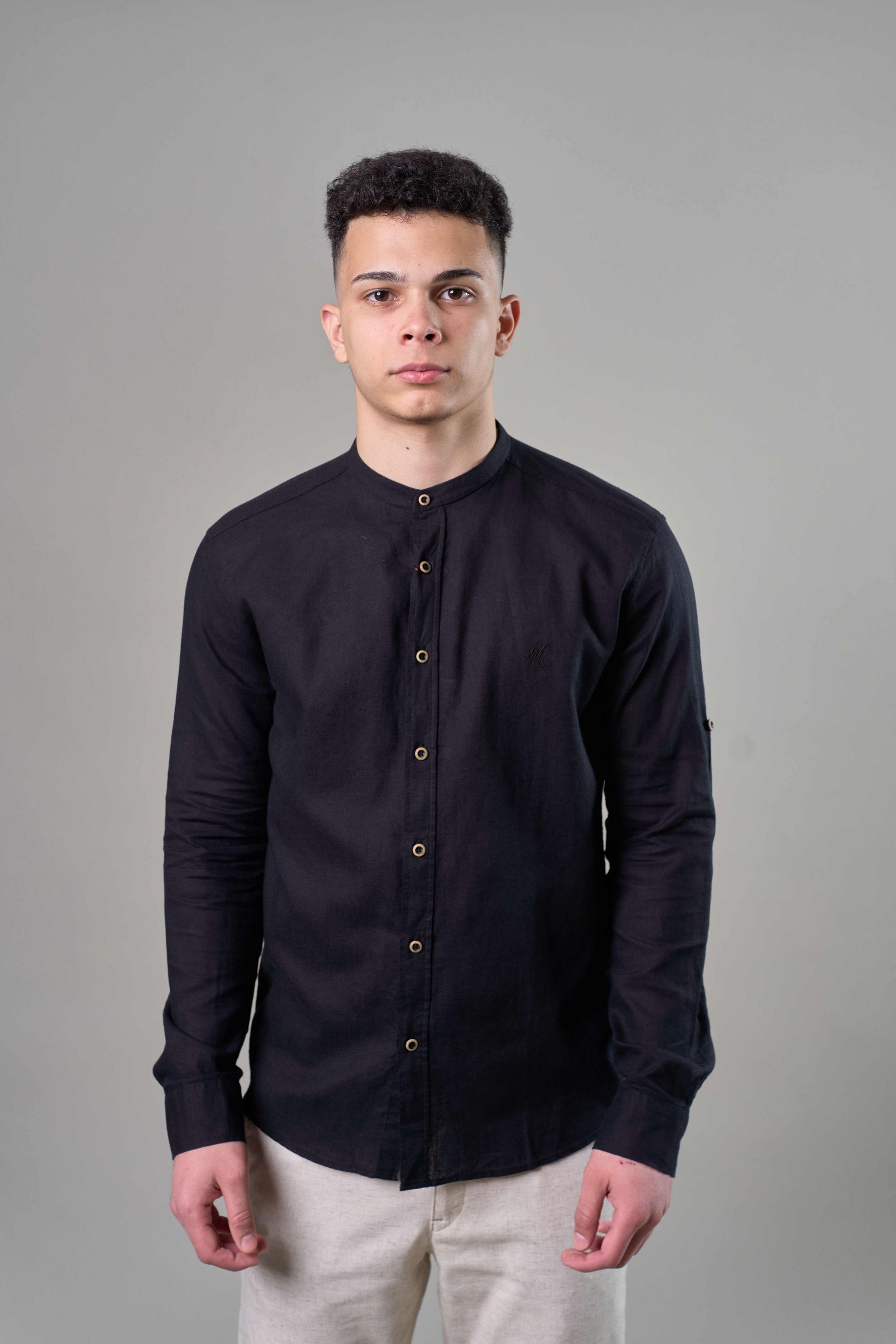 Рубашка мужская с длинным рукавом