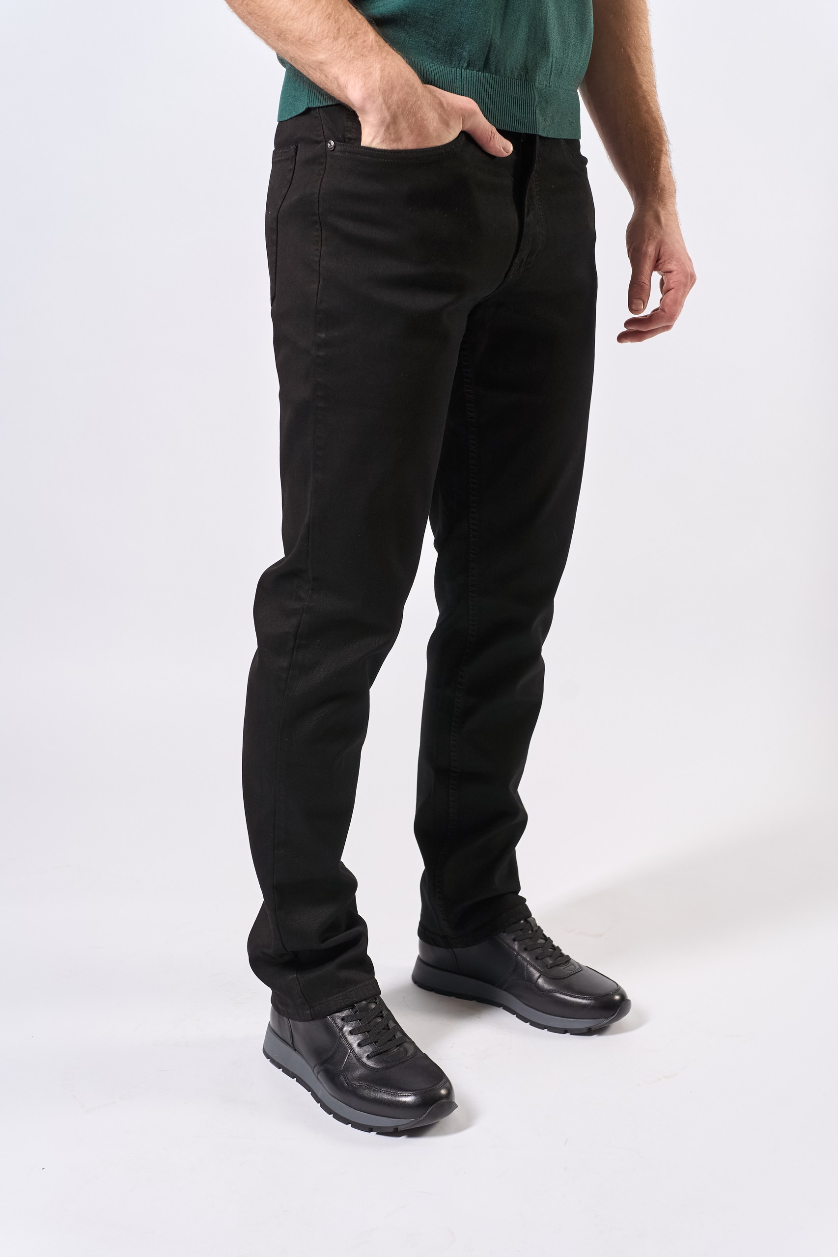 Брюки мужские (джинсы)