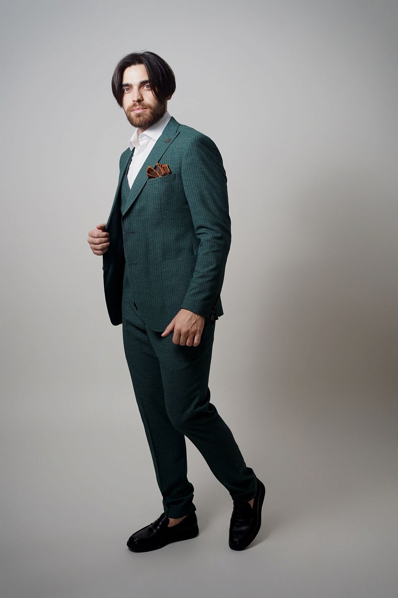 Костюм мужской   белый в полоску no brand К 39220